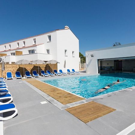 Residence Prestige Odalys Le Domaine Des Pins Noirmoutier-en-l'Ile Exteriör bild