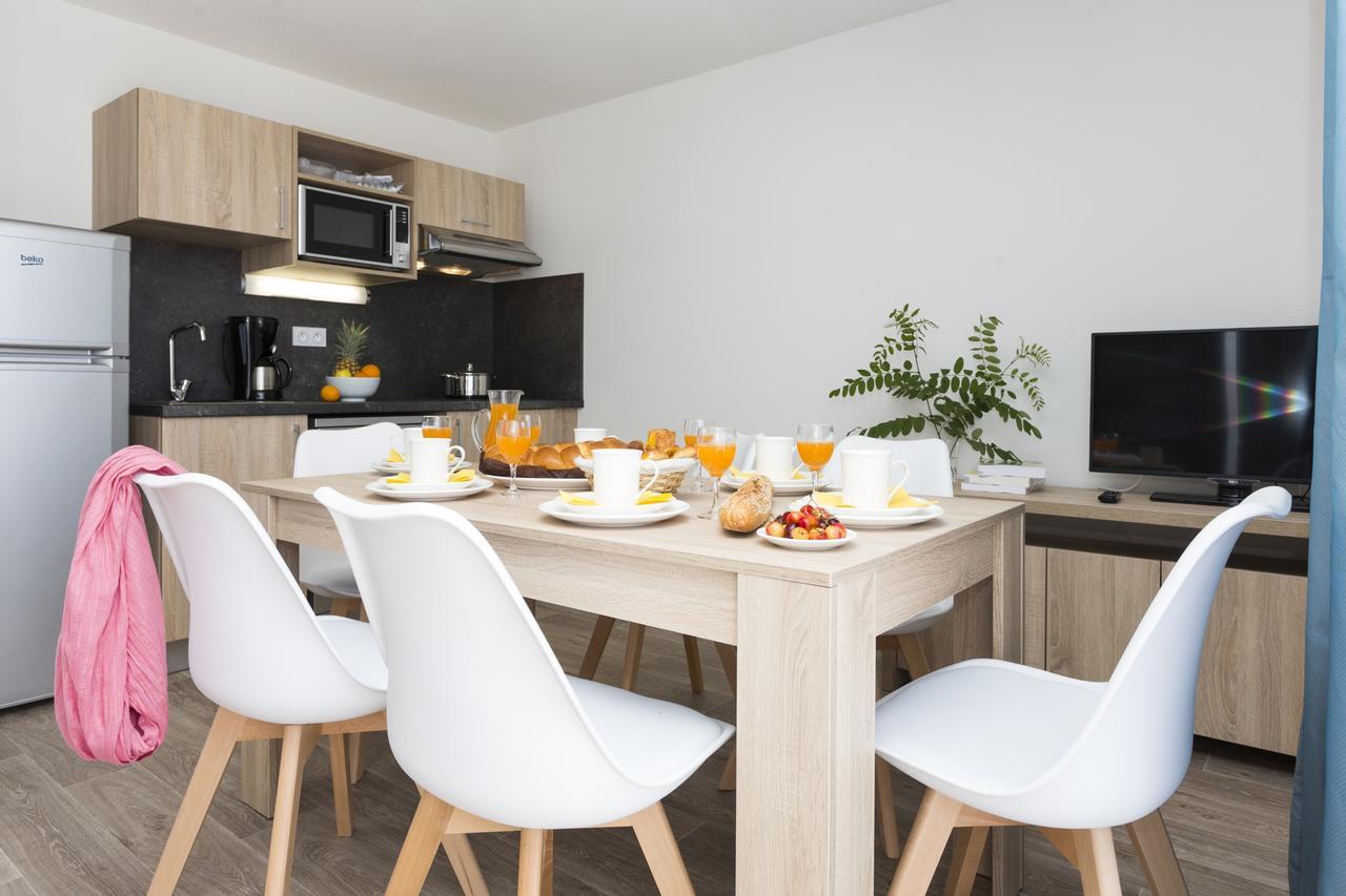 Residence Prestige Odalys Le Domaine Des Pins Noirmoutier-en-l'Ile Exteriör bild